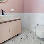 Вилла Guenbatimi *